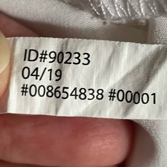 Express Women's Off-Shoulder White Eyelet Lace Top - Picture 7 of 7